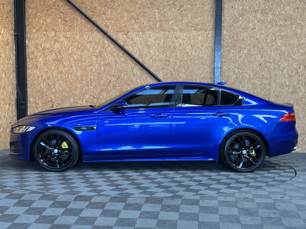 Used Jaguar XE 2016 for sale - 77369219: Photo 2