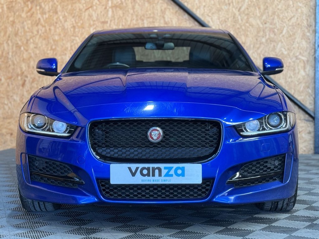 Used Jaguar XE 2016 for sale - 77369219: Photo 6