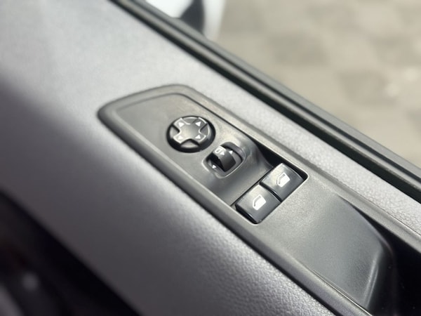 Used Peugeot Expert 2022 for sale - 75347565: Photo 21