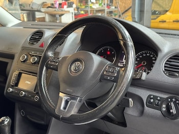 Used Volkswagen Caddy 2015 for sale - 75573906: Photo