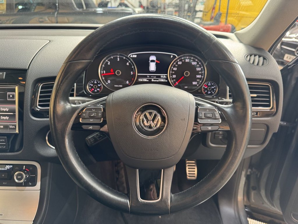 Used Volkswagen Touareg 2013 for sale - 77792389: Photo 11