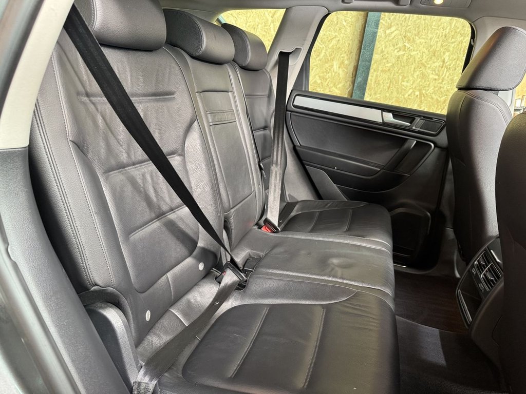 Used Volkswagen Touareg 2013 for sale - 77792389: Photo 13