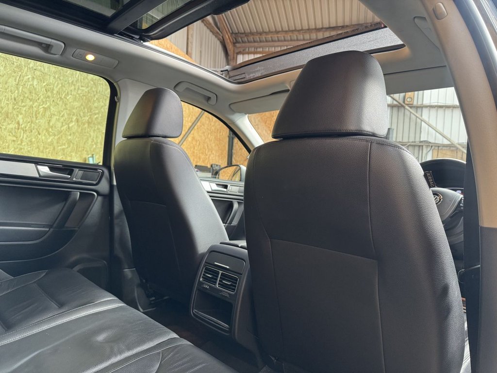 Used Volkswagen Touareg 2013 for sale - 77792389: Photo 17