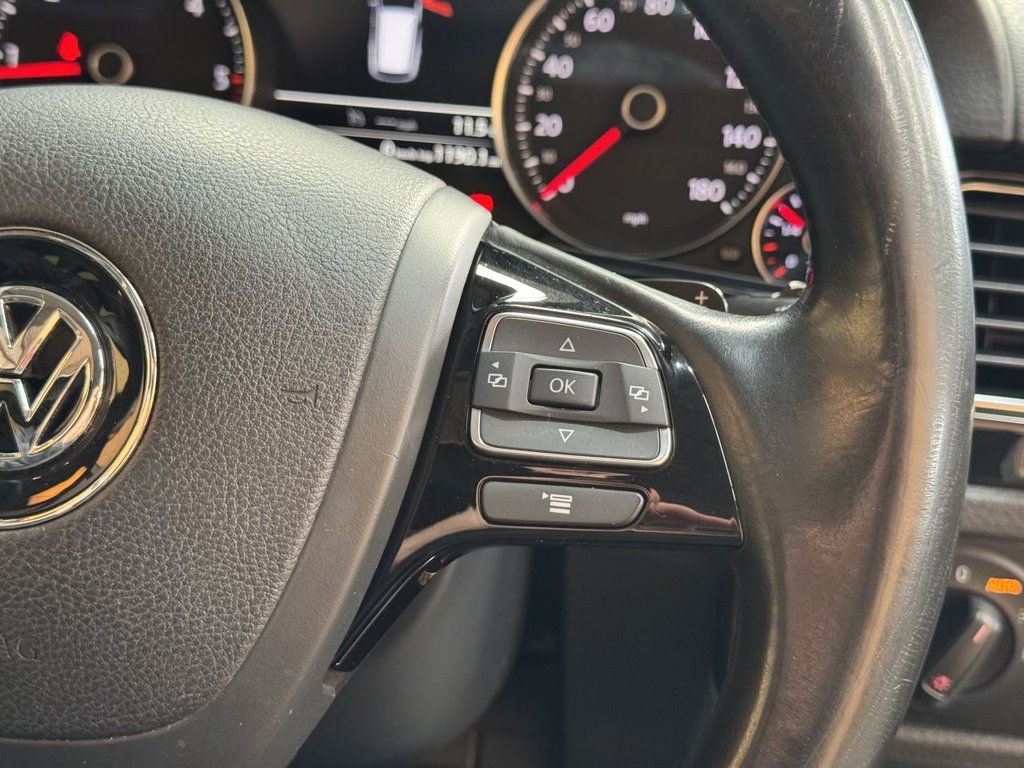 Used Volkswagen Touareg 2013 for sale - 77792389: Photo 19