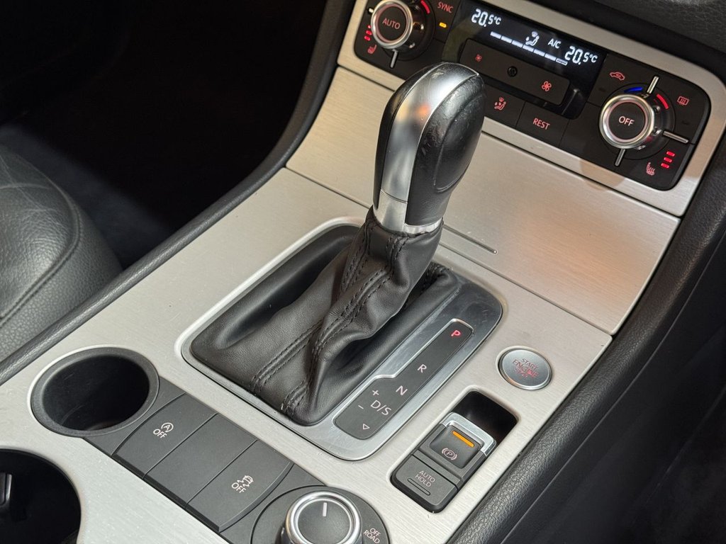 Used Volkswagen Touareg 2013 for sale - 77792389: Photo 28