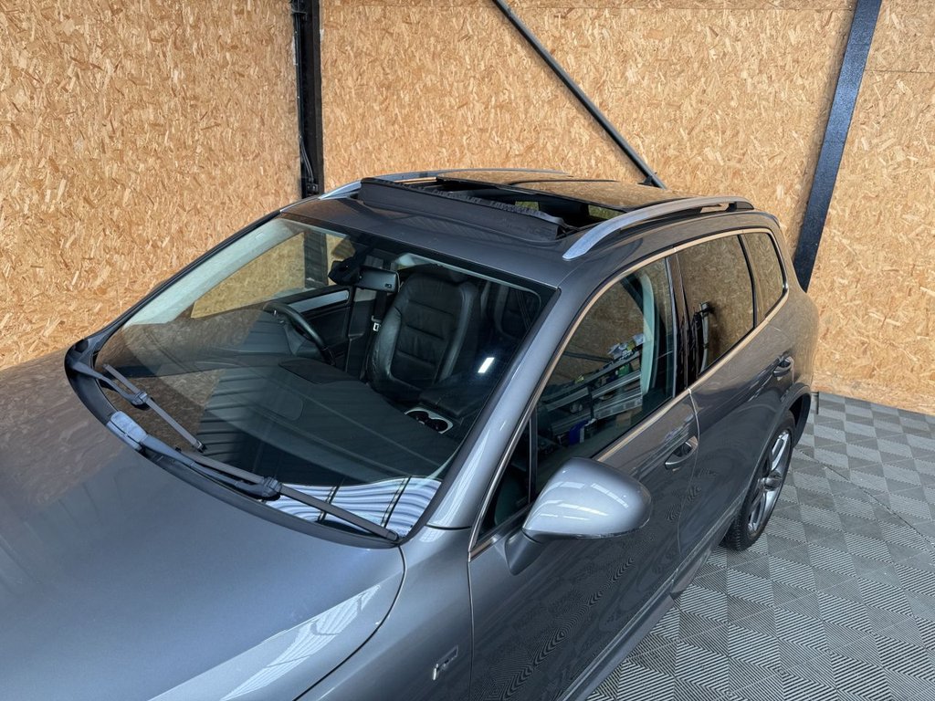 Used Volkswagen Touareg 2013 for sale - 77792389: Photo 5