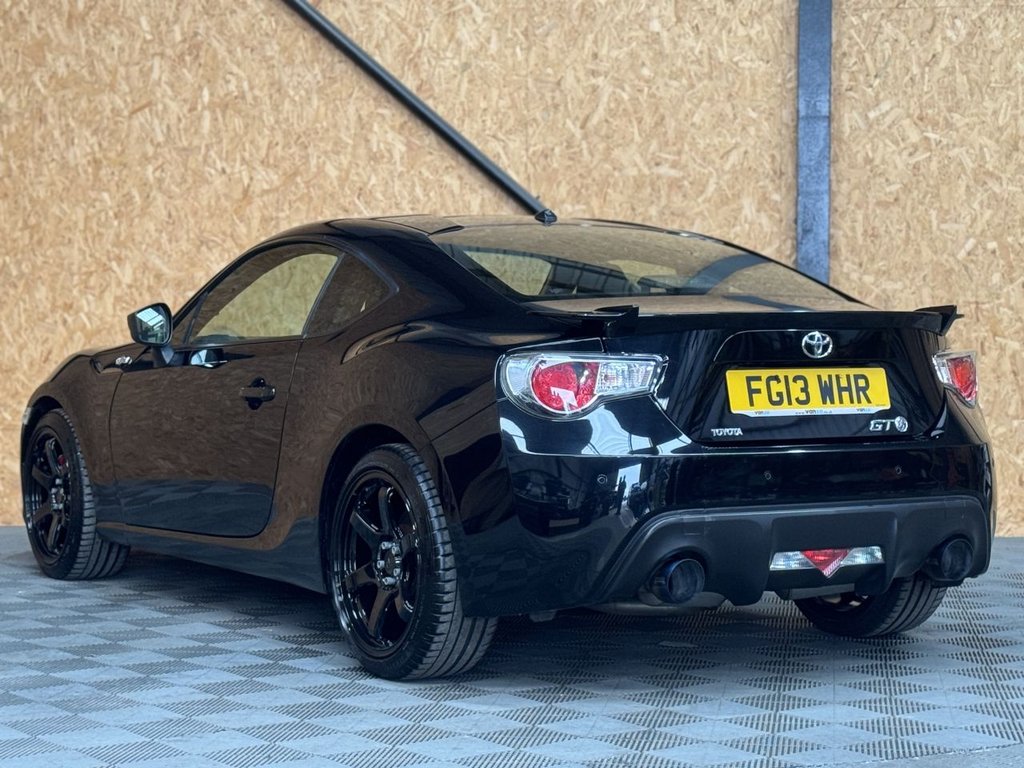 Used Toyota GT86 2013 for sale - 76406470: Photo 3
