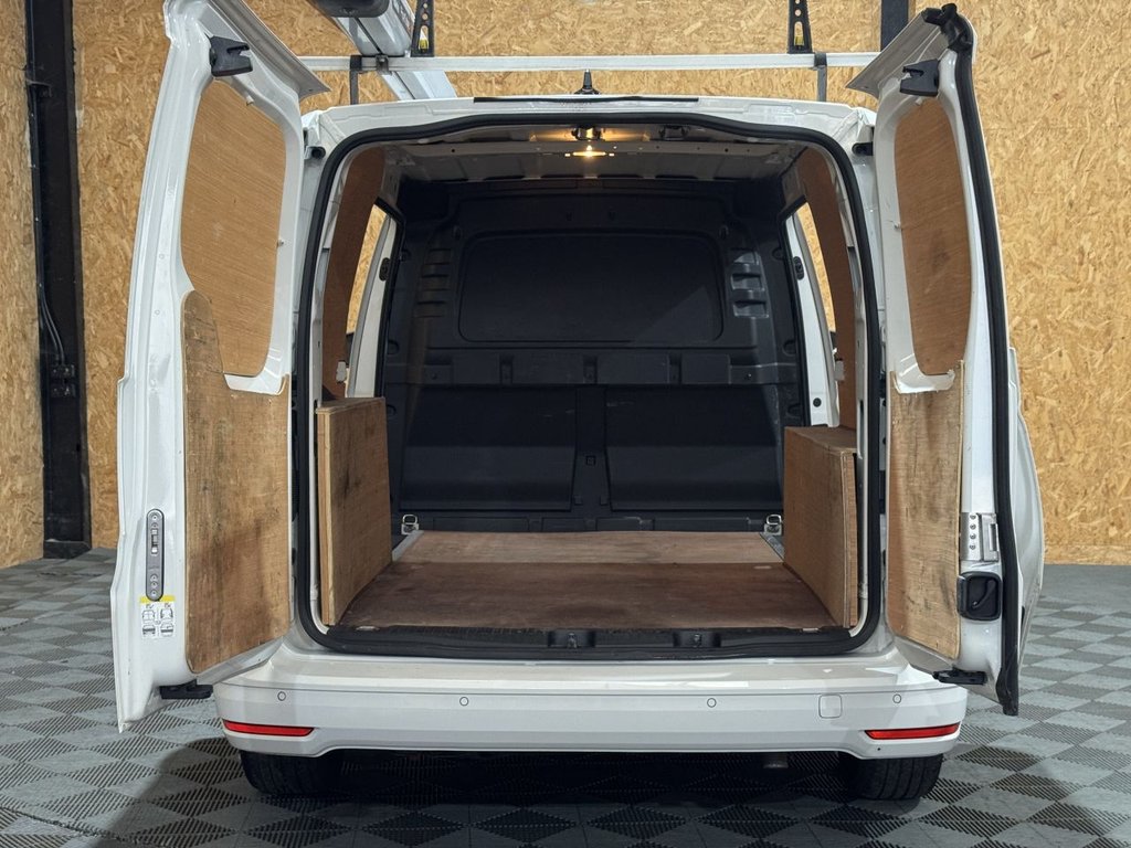 Used Volkswagen Caddy Maxi 2021 for sale - 77287521: Photo 30