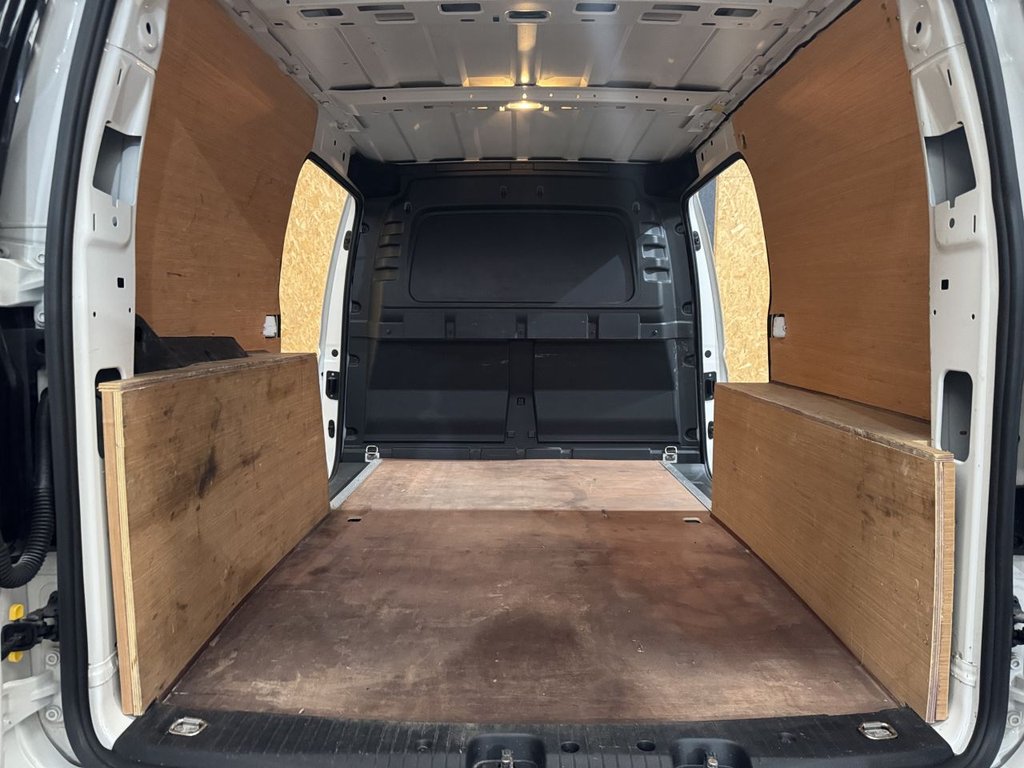 Used Volkswagen Caddy Maxi 2021 for sale - 77287521: Photo 33