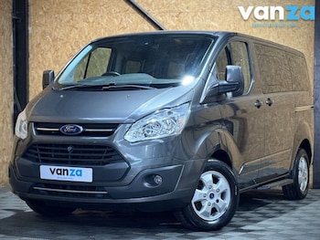 Used Ford Tourneo Custom 2017 for sale - 76691384: Photo