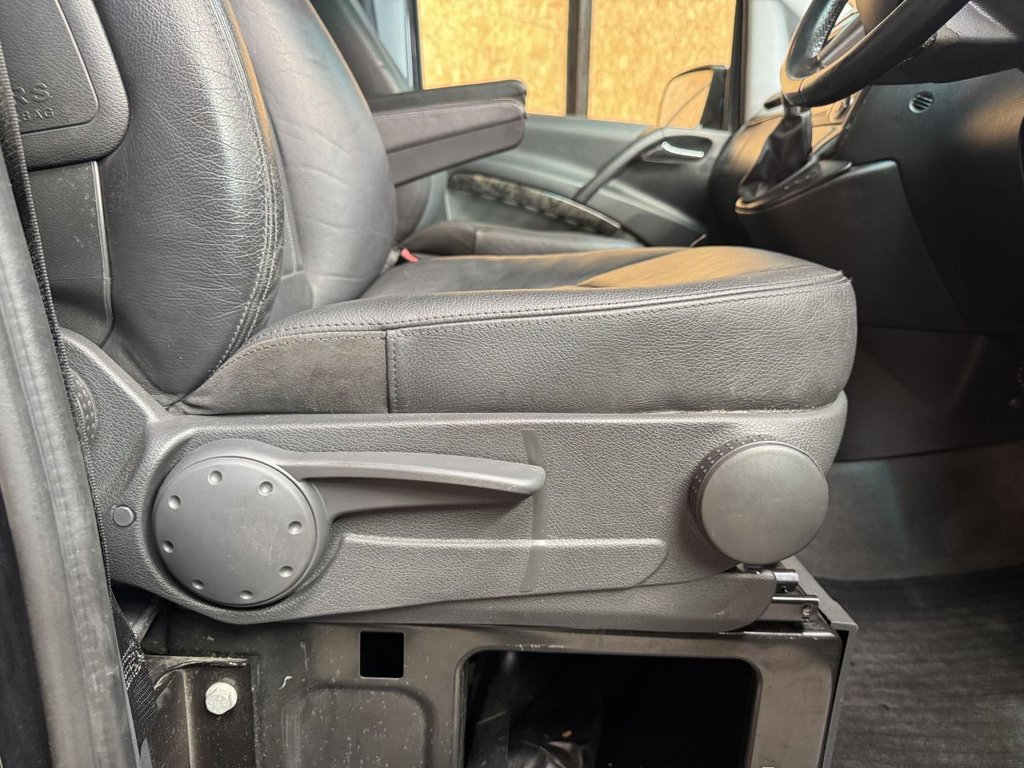 Used Mercedes-Benz Viano 2014 for sale - 76080330: Photo 30