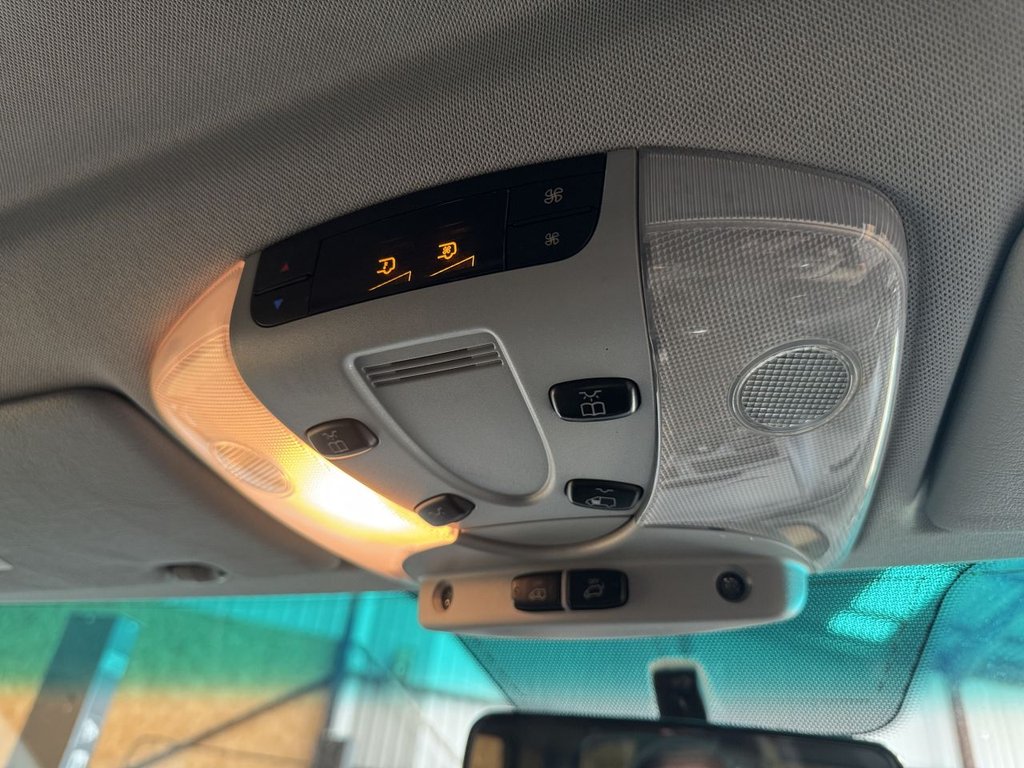 Used Mercedes-Benz Viano 2014 for sale - 76080330: Photo 38