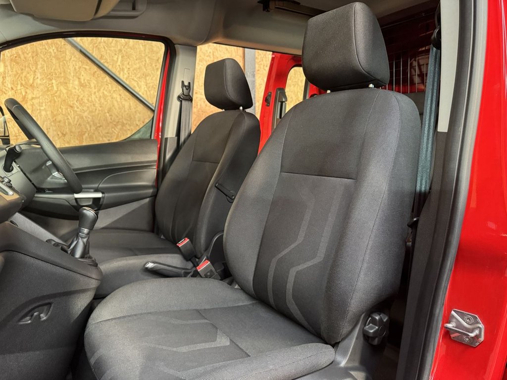 Used Ford Transit Connect 2017 for sale - 76973048: Photo 27
