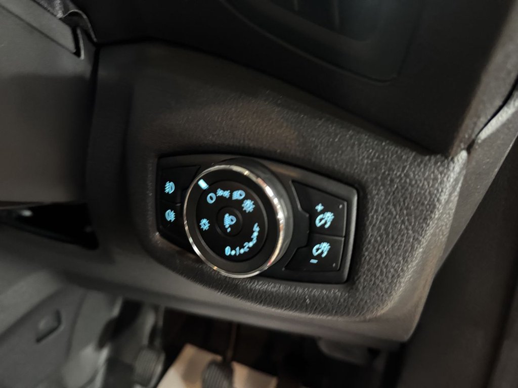 Used Ford Transit Connect 2017 for sale - 76973048: Photo 30