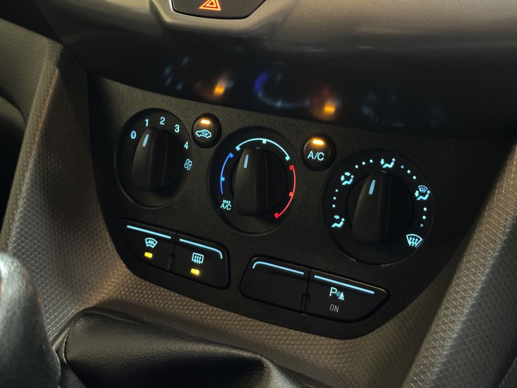 Used Ford Transit Connect 2015 for sale - 76509489: Photo 33