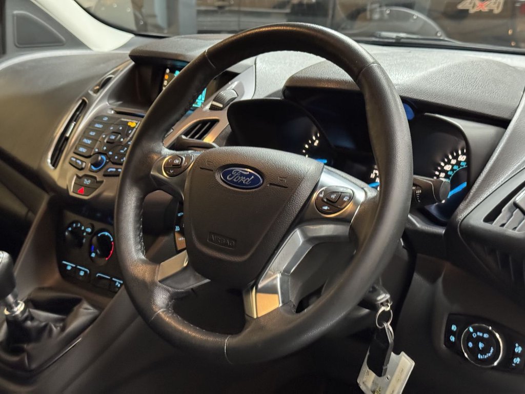 Used Ford Transit Connect 2015 for sale - 76509489: Photo 6