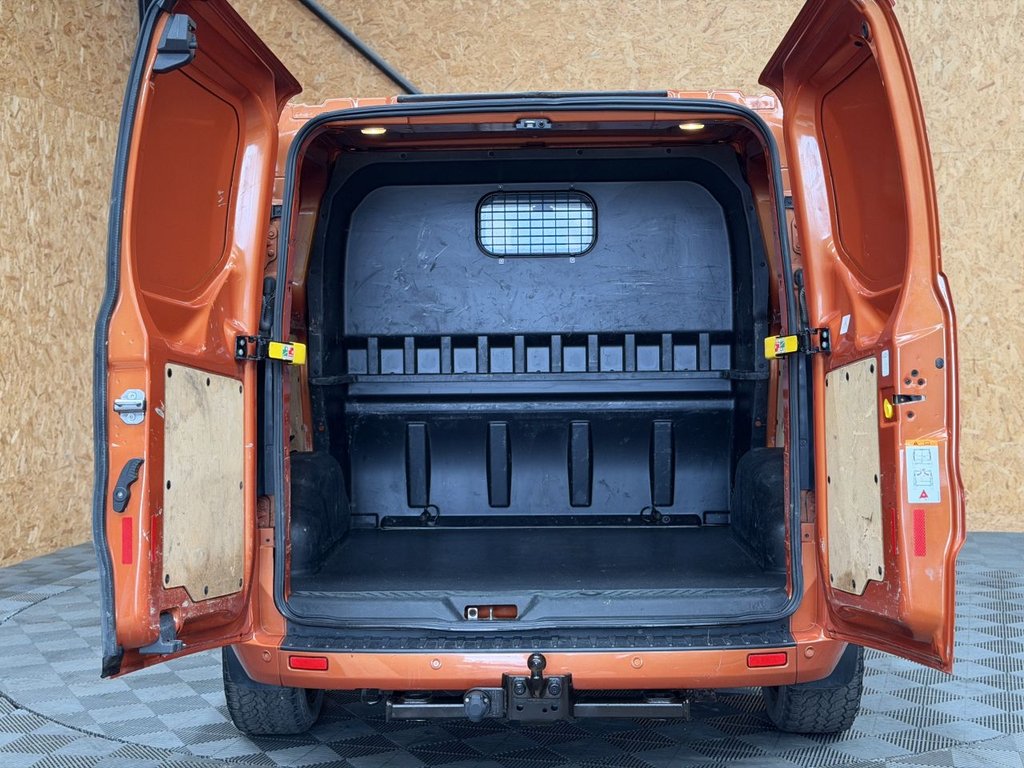 Used Ford Transit Custom 2018 for sale - 77820868: Photo 19