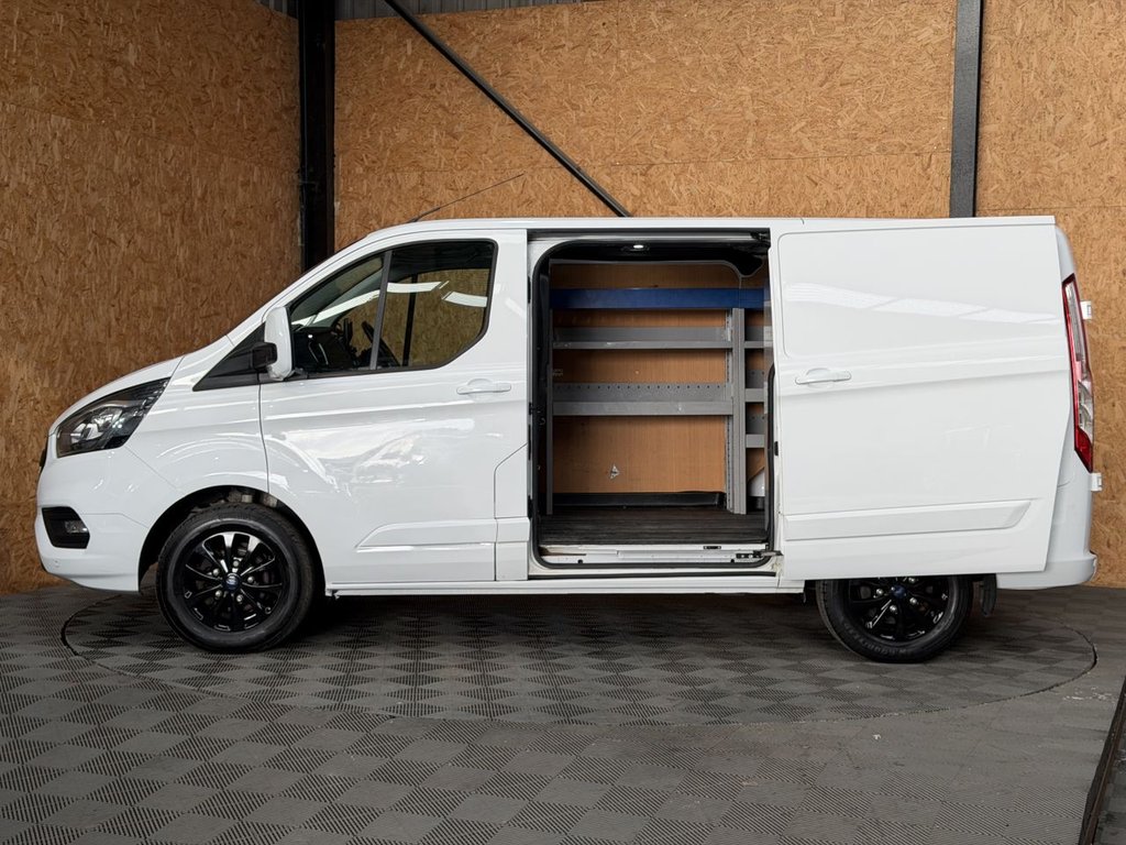 Used Ford Transit Custom 2021 for sale - 77890926: Photo 2