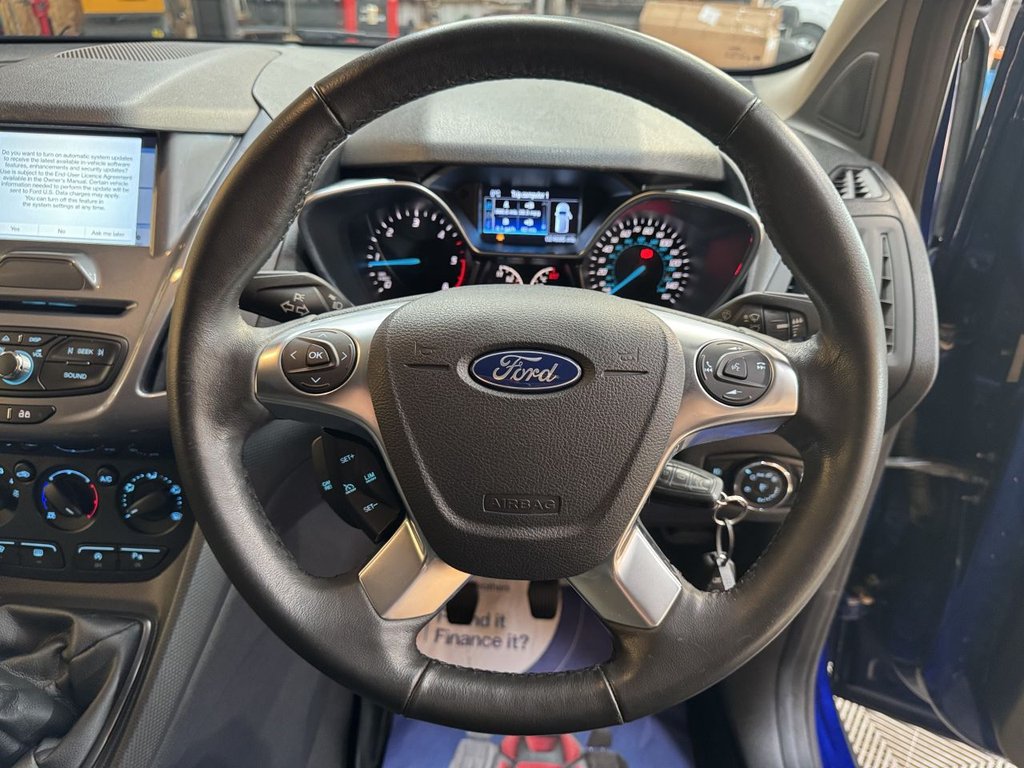 Used Ford Transit Connect 2017 for sale - 76654604: Photo 12