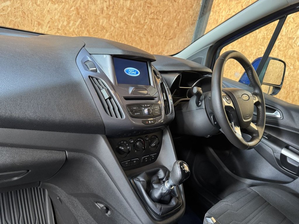Used Ford Transit Connect 2017 for sale - 76654604: Photo 21