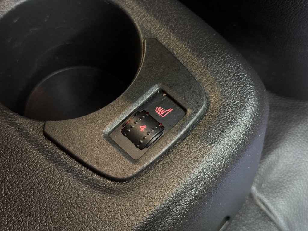 Used Ford Transit Connect 2017 for sale - 76654604: Photo 28