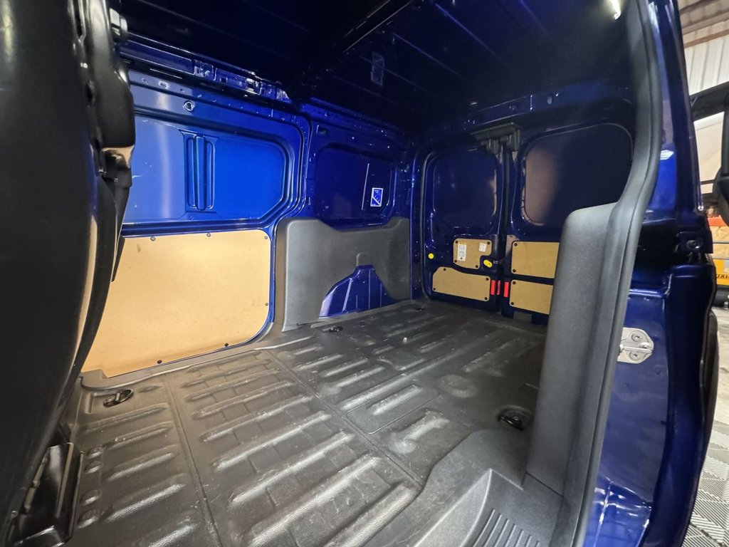 Used Ford Transit Connect 2017 for sale - 76654604: Photo 30