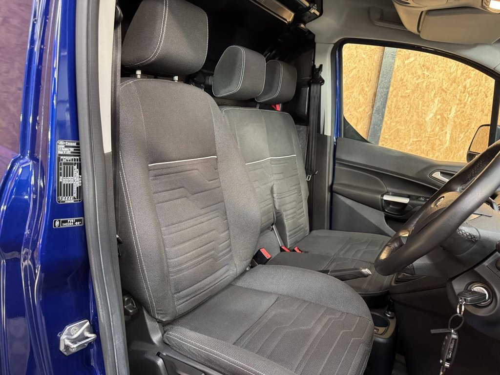 Used Ford Transit Connect 2017 for sale - 76654604: Photo 34