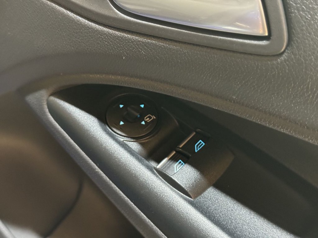 Used Ford Transit Connect 2017 for sale - 76654604: Photo 36