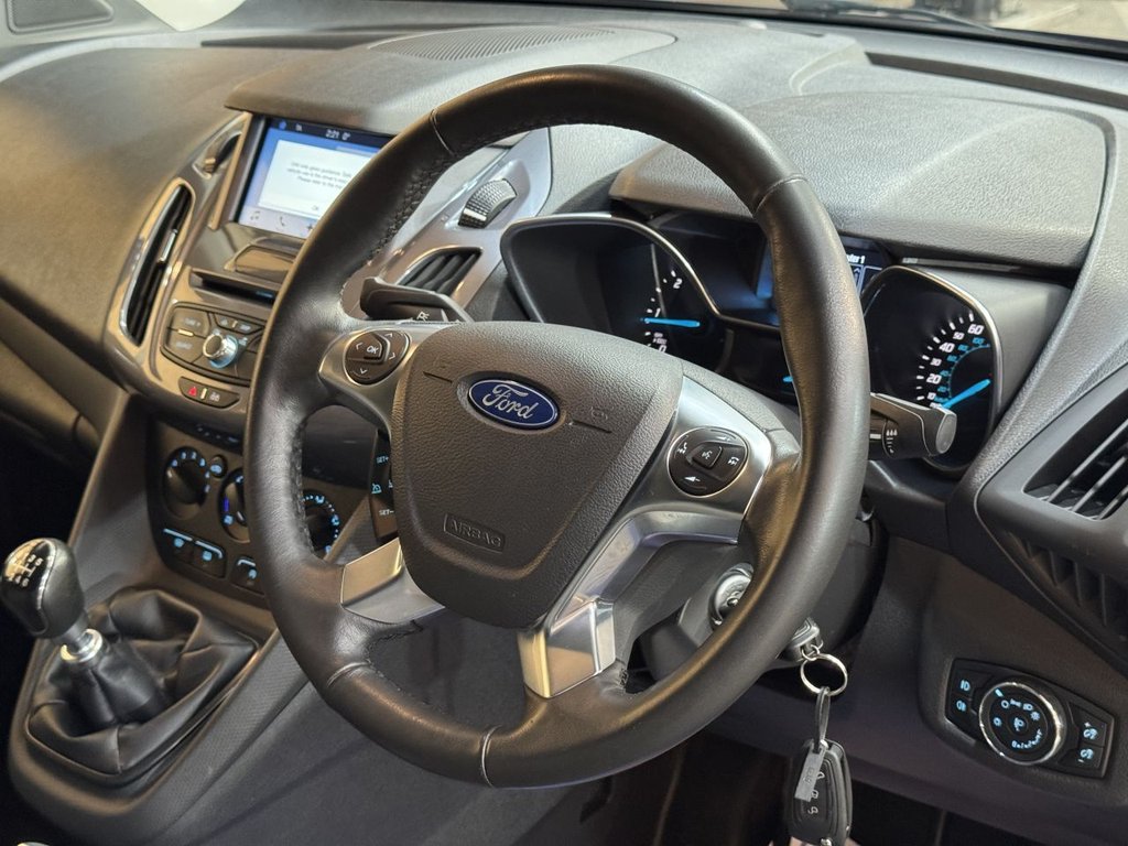 Used Ford Transit Connect 2017 for sale - 76654604: Photo 4