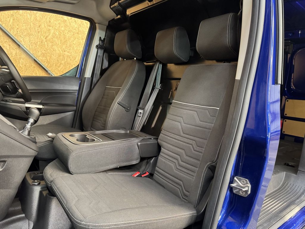 Used Ford Transit Connect 2017 for sale - 76654604: Photo 42