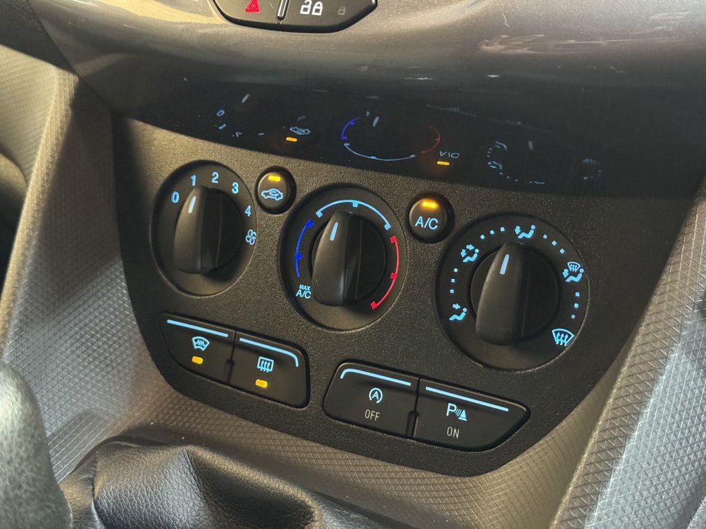 Used Ford Transit Connect 2017 for sale - 76654604: Photo 9