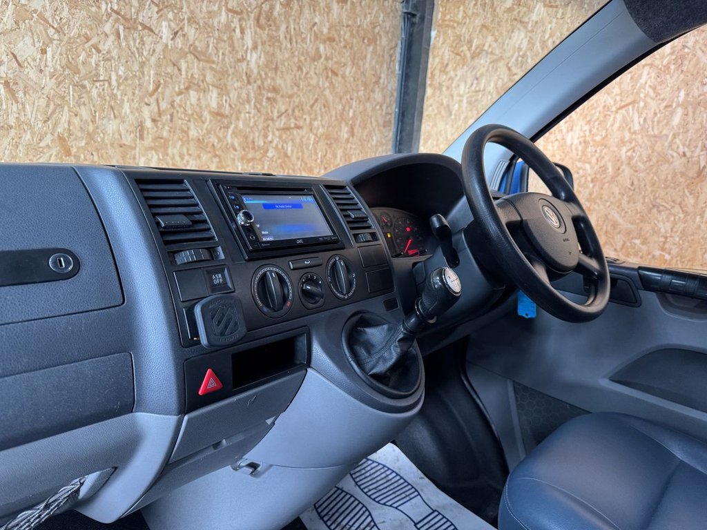 Used Volkswagen Campervan 2008 for sale - 76356334: Photo 34