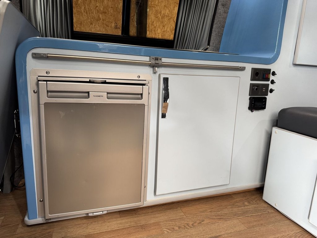 Used Volkswagen Campervan 2008 for sale - 76356334: Photo 45