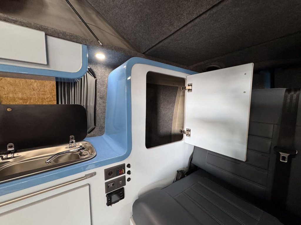 Used Volkswagen Campervan 2008 for sale - 76356334: Photo 49