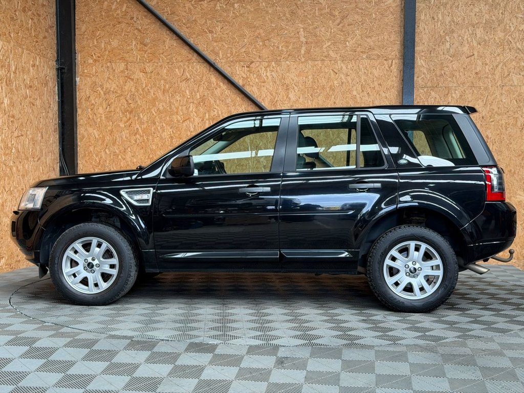 Used Land Rover Freelander 2 2011 for sale - 78044068: Photo 5