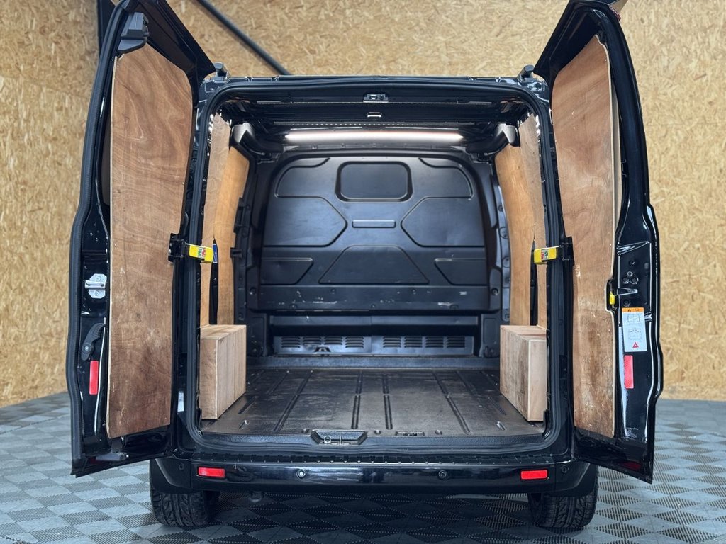 Used Ford Transit Custom 2022 for sale - 77211968: Photo 9