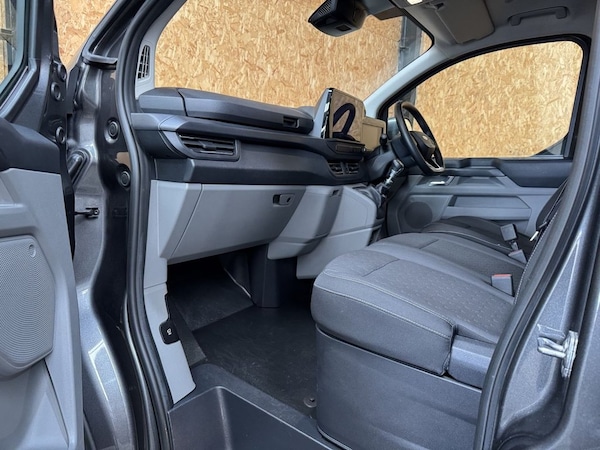 Used Ford Transit Custom 2024 for sale - 75654618: Photo 32