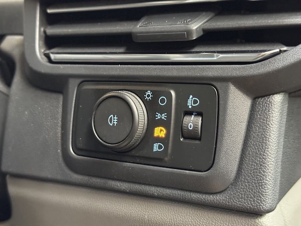 Used Ford Transit Custom 2024 for sale - 75654618: Photo 37