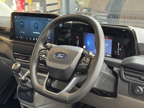 Used Ford Transit Custom 2024 for sale - 75654618: Photo 8