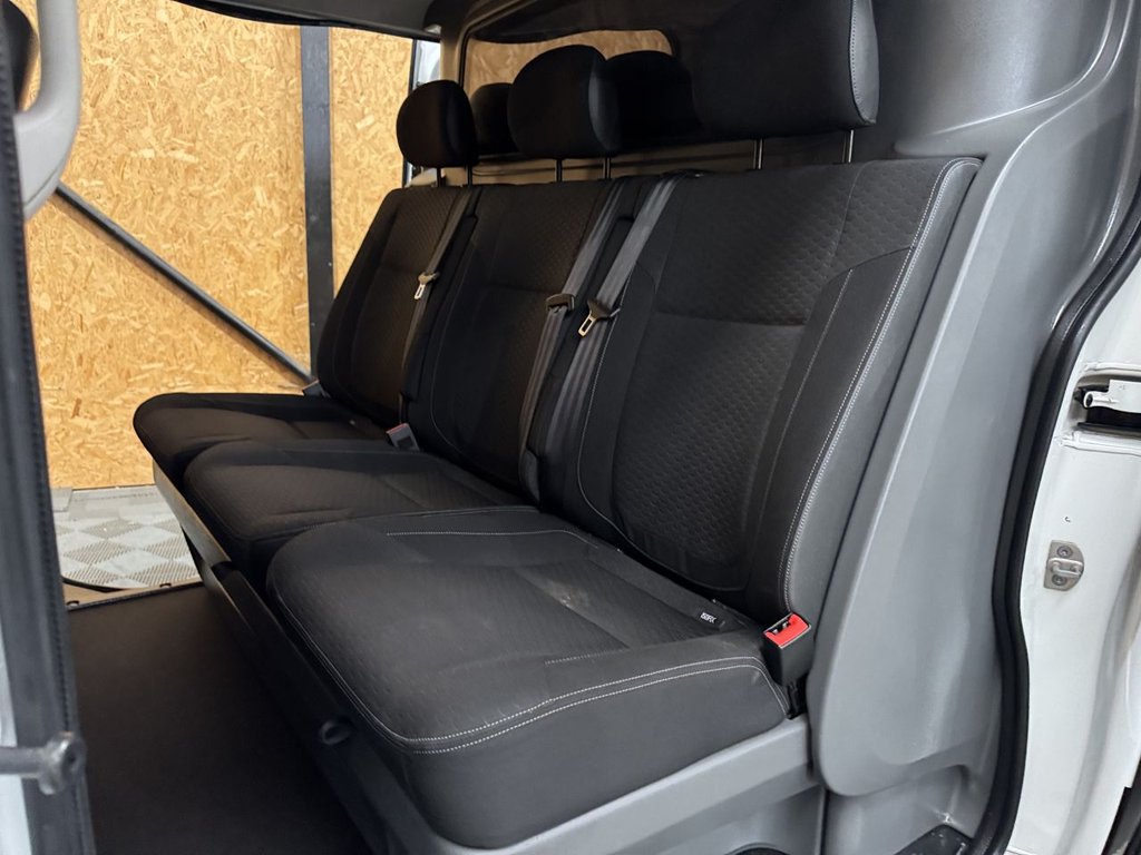 Used Vauxhall Vivaro 2016 for sale - 77133087: Photo 23