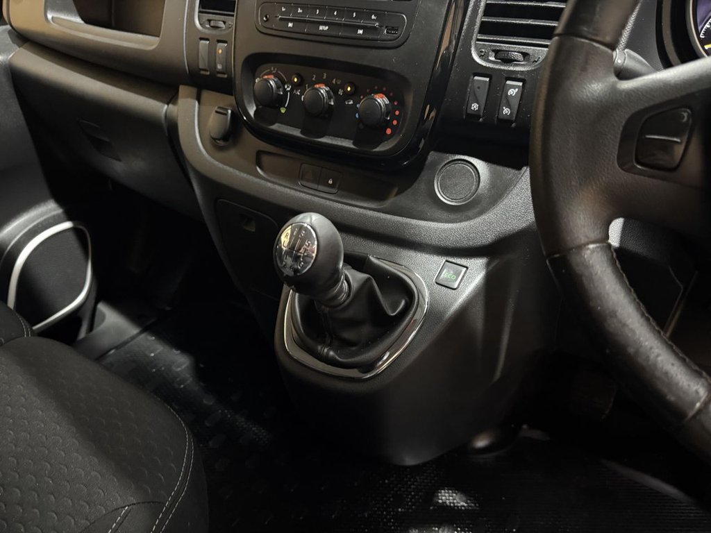 Used Vauxhall Vivaro 2016 for sale - 77133087: Photo 37