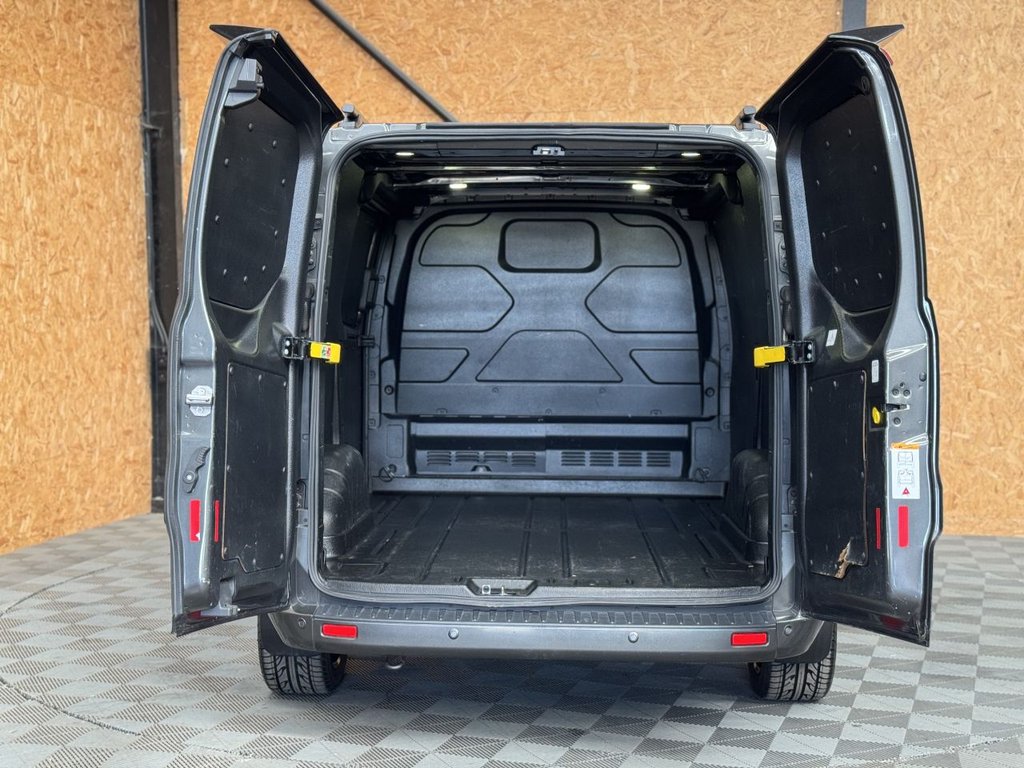 Used Ford Transit Custom 2017 for sale - 76056960: Photo 9