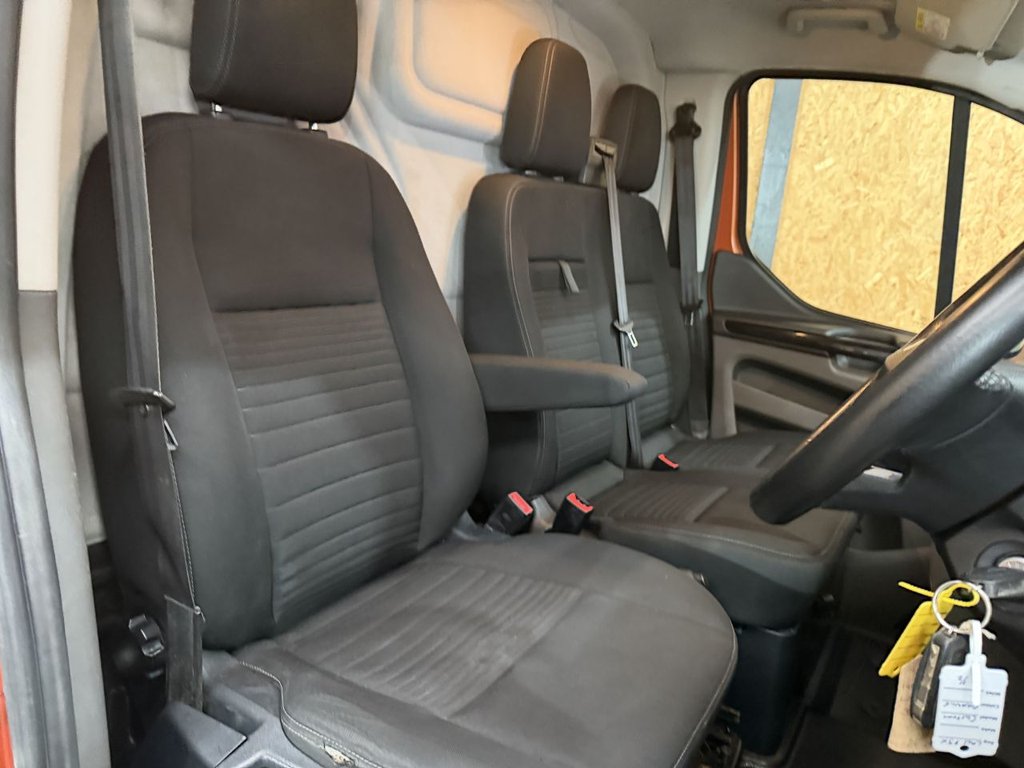 Used Ford Transit Custom 2019 for sale - 77792384: Photo 10