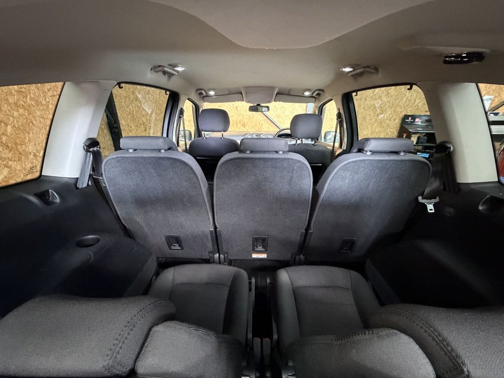 Used Ford S-Max 2011 for sale - 78088337: Photo 15