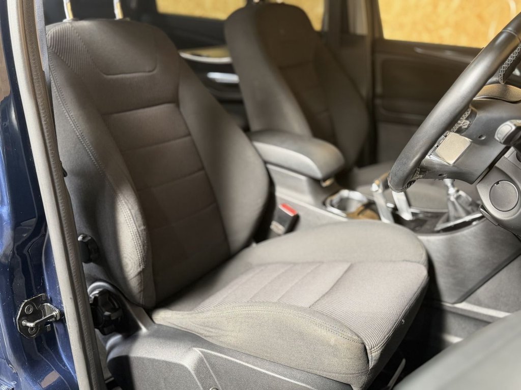 Used Ford S-Max 2011 for sale - 78088337: Photo 23