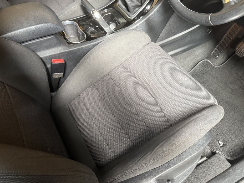 Used Ford S-Max 2011 for sale - 78088337: Photo 24