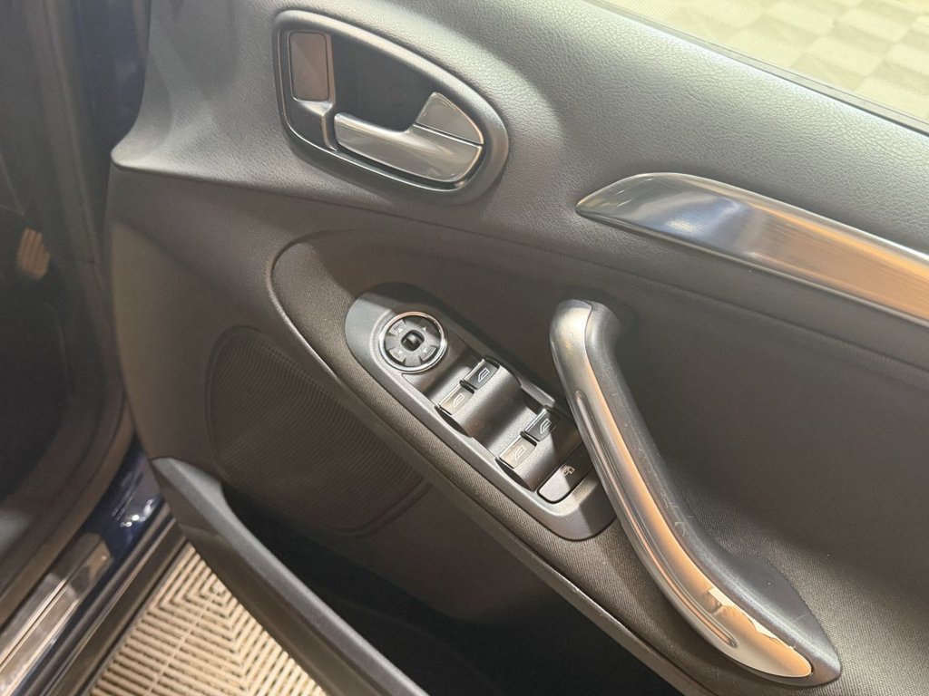 Used Ford S-Max 2011 for sale - 78088337: Photo 26