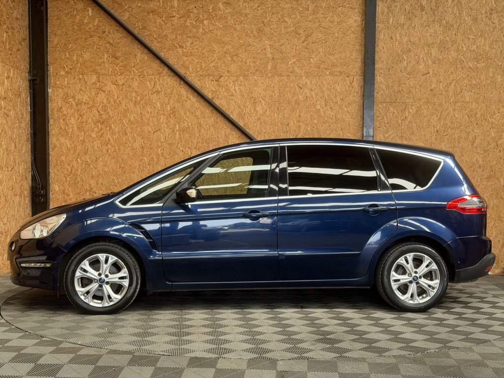 Used Ford S-Max 2011 for sale - 78088337: Photo 3