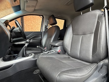 Used Nissan Navara 2018 for sale - 78444500: Photo