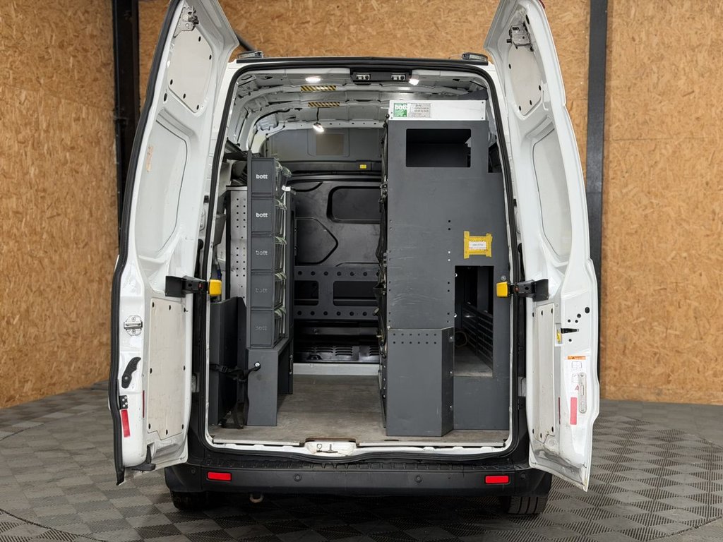 Used Ford Transit Custom 2019 for sale - 77835044: Photo 2